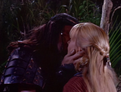 extant_XenaWarriorPrincess_1x14-AFistfulofDinars_01889
