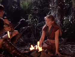 extant_XenaWarriorPrincess_1x14-AFistfulofDinars_01925