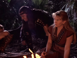 extant_XenaWarriorPrincess_1x14-AFistfulofDinars_01939