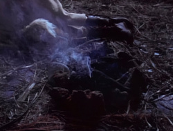 extant_XenaWarriorPrincess_1x14-AFistfulofDinars_01953