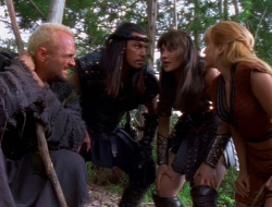 extant_XenaWarriorPrincess_1x14-AFistfulofDinars_02148