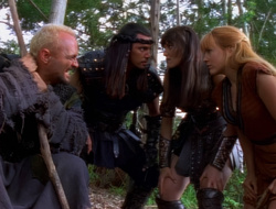extant_XenaWarriorPrincess_1x14-AFistfulofDinars_02164