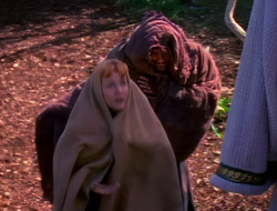 extant_XenaWarriorPrincess_1x14-AFistfulofDinars_02198