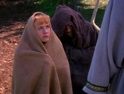 extant_XenaWarriorPrincess_1x14-AFistfulofDinars_02206