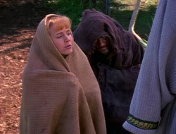 extant_XenaWarriorPrincess_1x14-AFistfulofDinars_02208
