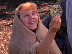 extant_XenaWarriorPrincess_1x14-AFistfulofDinars_02246
