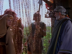 extant_XenaWarriorPrincess_1x14-AFistfulofDinars_02267