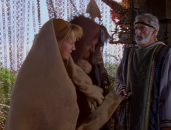 extant_XenaWarriorPrincess_1x14-AFistfulofDinars_02276