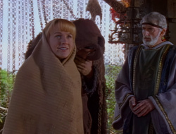 extant_XenaWarriorPrincess_1x14-AFistfulofDinars_02282