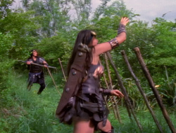extant_XenaWarriorPrincess_1x14-AFistfulofDinars_02341