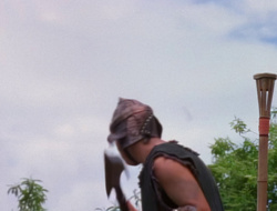 extant_XenaWarriorPrincess_1x14-AFistfulofDinars_02345