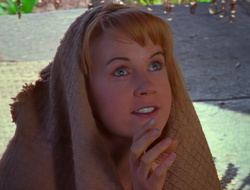 extant_XenaWarriorPrincess_1x14-AFistfulofDinars_02377
