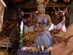 extant_XenaWarriorPrincess_1x14-AFistfulofDinars_02391