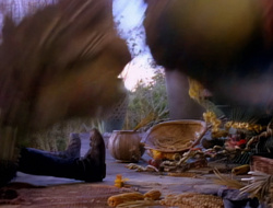 extant_XenaWarriorPrincess_1x14-AFistfulofDinars_02394