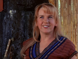 extant_XenaWarriorPrincess_1x14-AFistfulofDinars_02415