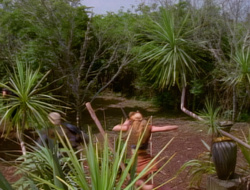 extant_XenaWarriorPrincess_1x14-AFistfulofDinars_02467