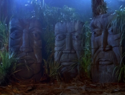 extant_XenaWarriorPrincess_1x14-AFistfulofDinars_02529