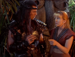 extant_XenaWarriorPrincess_1x14-AFistfulofDinars_02625