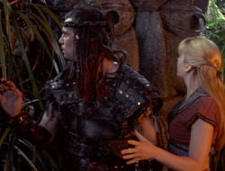 extant_XenaWarriorPrincess_1x14-AFistfulofDinars_02641