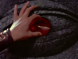 extant_XenaWarriorPrincess_1x14-AFistfulofDinars_02664