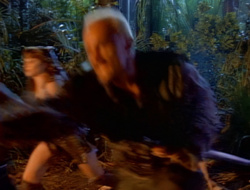 extant_XenaWarriorPrincess_1x14-AFistfulofDinars_02735