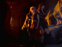 extant_XenaWarriorPrincess_1x14-AFistfulofDinars_02804
