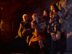 extant_XenaWarriorPrincess_1x14-AFistfulofDinars_02819