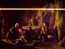 extant_XenaWarriorPrincess_1x14-AFistfulofDinars_02833