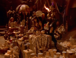 extant_XenaWarriorPrincess_1x14-AFistfulofDinars_02885