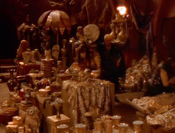 extant_XenaWarriorPrincess_1x14-AFistfulofDinars_02886