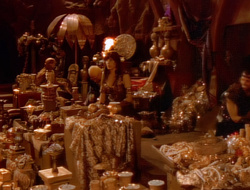 extant_XenaWarriorPrincess_1x14-AFistfulofDinars_02888