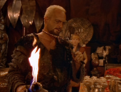 extant_XenaWarriorPrincess_1x14-AFistfulofDinars_02946