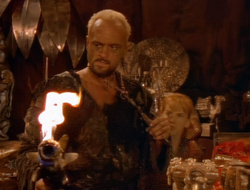 extant_XenaWarriorPrincess_1x14-AFistfulofDinars_02948