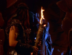 extant_XenaWarriorPrincess_1x14-AFistfulofDinars_03024