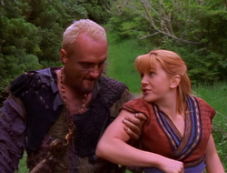 extant_XenaWarriorPrincess_1x14-AFistfulofDinars_03059