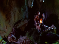 extant_XenaWarriorPrincess_1x14-AFistfulofDinars_03134