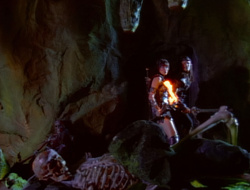 extant_XenaWarriorPrincess_1x14-AFistfulofDinars_03143