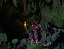 extant_XenaWarriorPrincess_1x14-AFistfulofDinars_03191