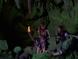 extant_XenaWarriorPrincess_1x14-AFistfulofDinars_03192