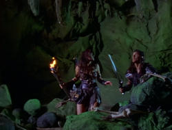 extant_XenaWarriorPrincess_1x14-AFistfulofDinars_03196