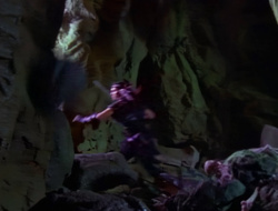 extant_XenaWarriorPrincess_1x14-AFistfulofDinars_03214