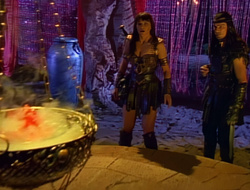 extant_XenaWarriorPrincess_1x14-AFistfulofDinars_03221