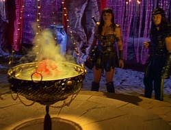 extant_XenaWarriorPrincess_1x14-AFistfulofDinars_03222