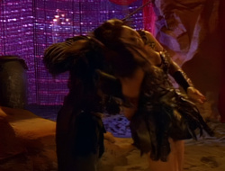 extant_XenaWarriorPrincess_1x14-AFistfulofDinars_03356