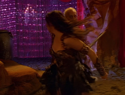 extant_XenaWarriorPrincess_1x14-AFistfulofDinars_03357