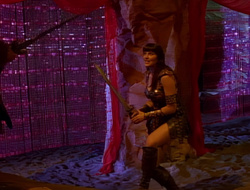 extant_XenaWarriorPrincess_1x14-AFistfulofDinars_03369
