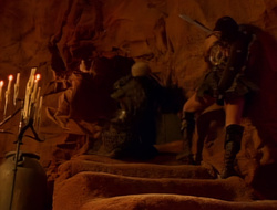 extant_XenaWarriorPrincess_1x14-AFistfulofDinars_03396