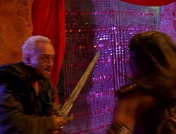extant_XenaWarriorPrincess_1x14-AFistfulofDinars_03430