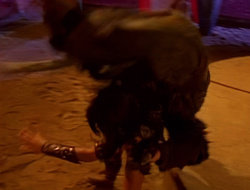 extant_XenaWarriorPrincess_1x14-AFistfulofDinars_03460