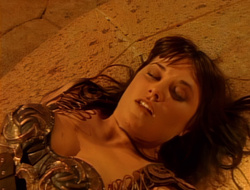 extant_XenaWarriorPrincess_1x14-AFistfulofDinars_03531